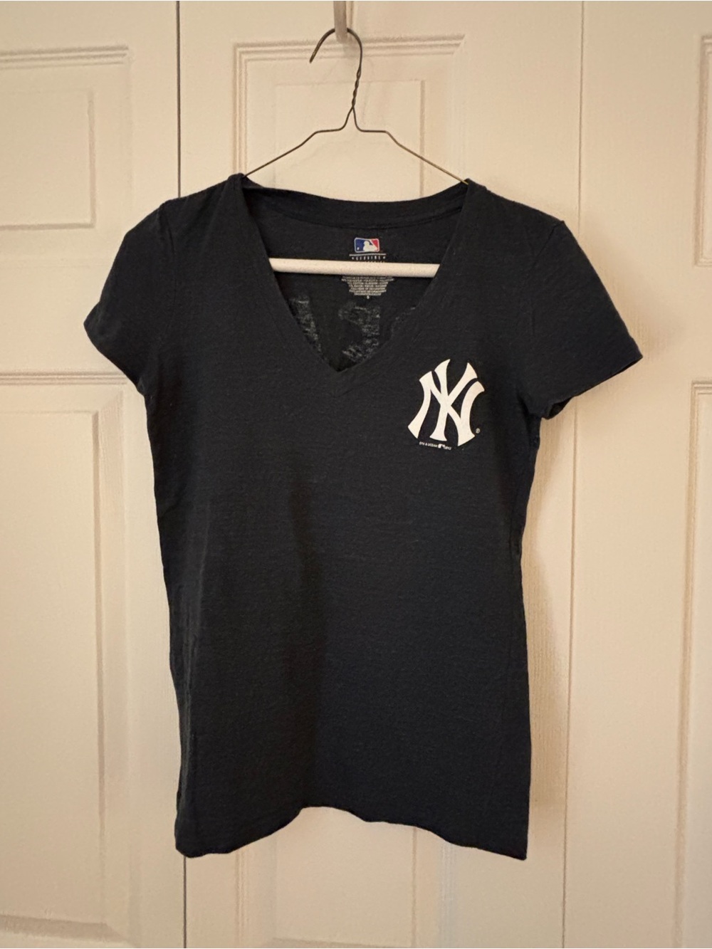 Genuine Merchandise New York Yankees Navy V-Neck Tee with White NY Logo